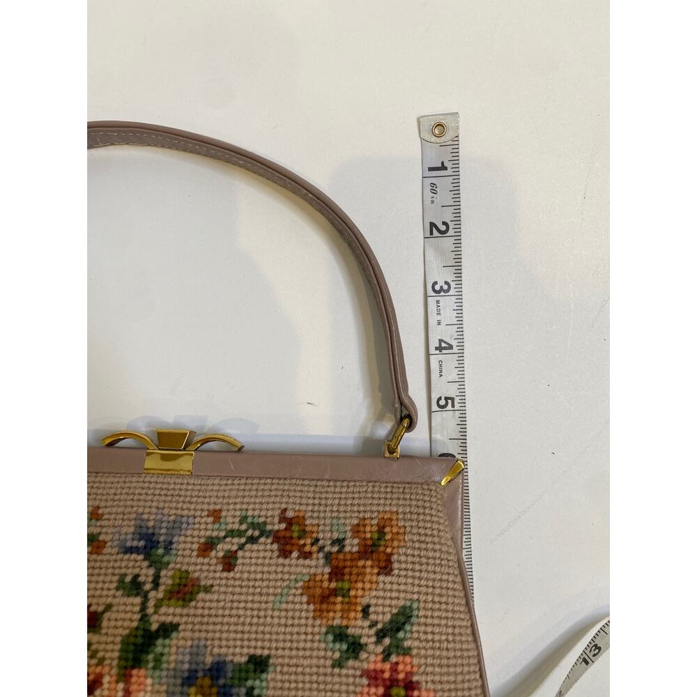 Vintage Floral Tapestry Needlepoint Purse Handbag Granny w/ Small Mirror EUC - Picture 12 of 12